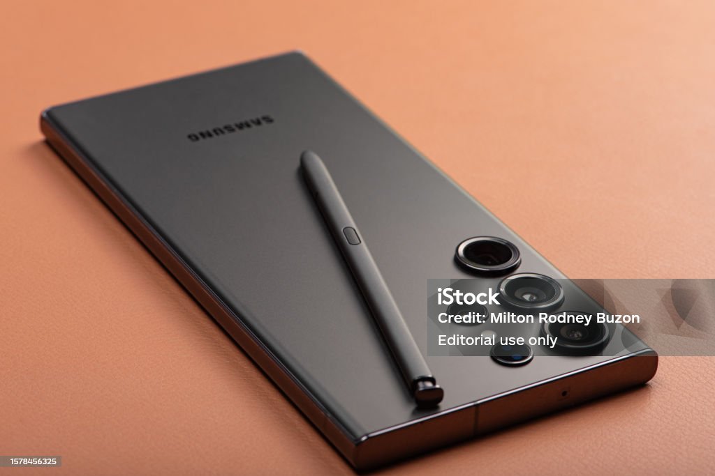 Samsung Galaxy S25 – The Future of Compact Flagships